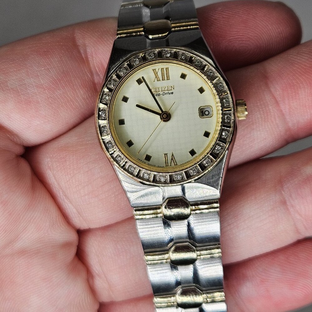 Citizen Eco-Drive E010-S008654 Diamond Bezel Gold & Silver Tone Wristwatch Watch - Picture 8 of 12